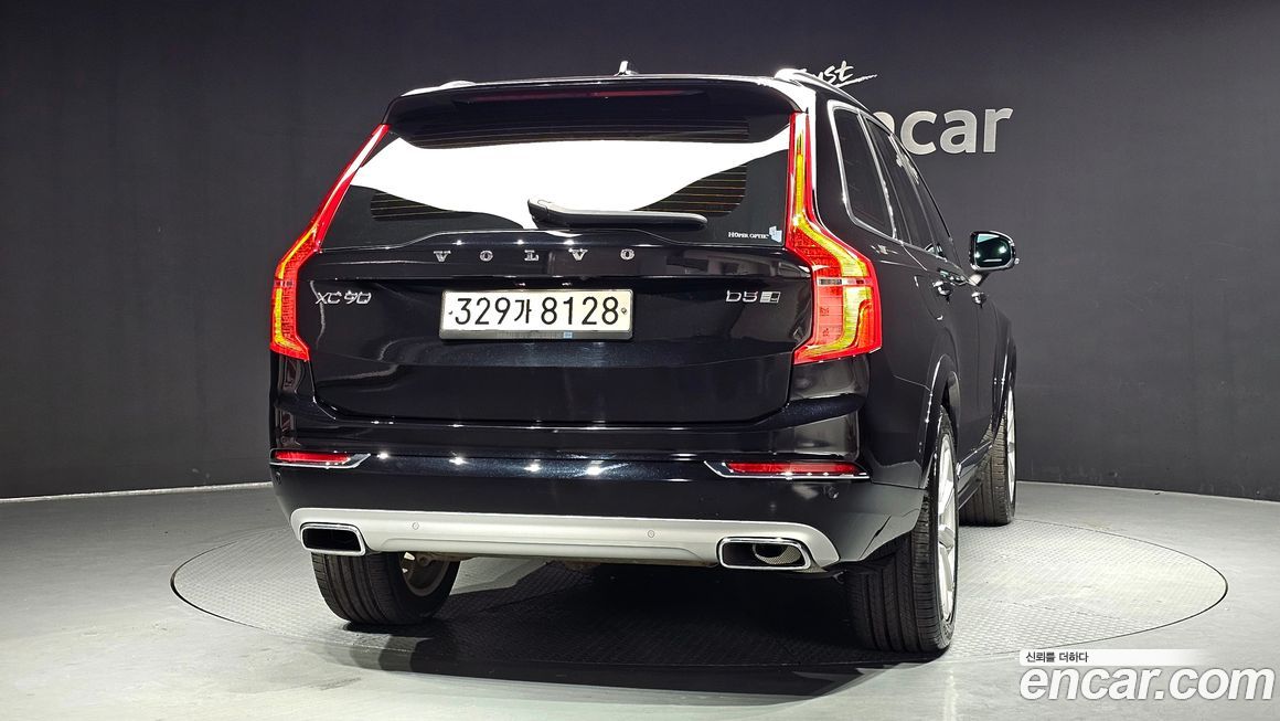 Volvo XC90 2019