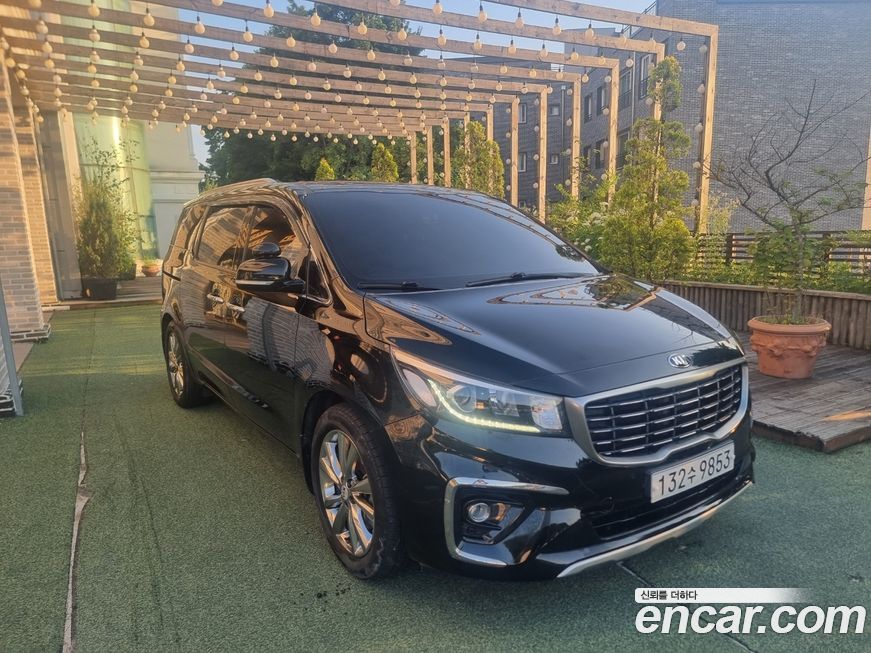 Kia Canival 2019