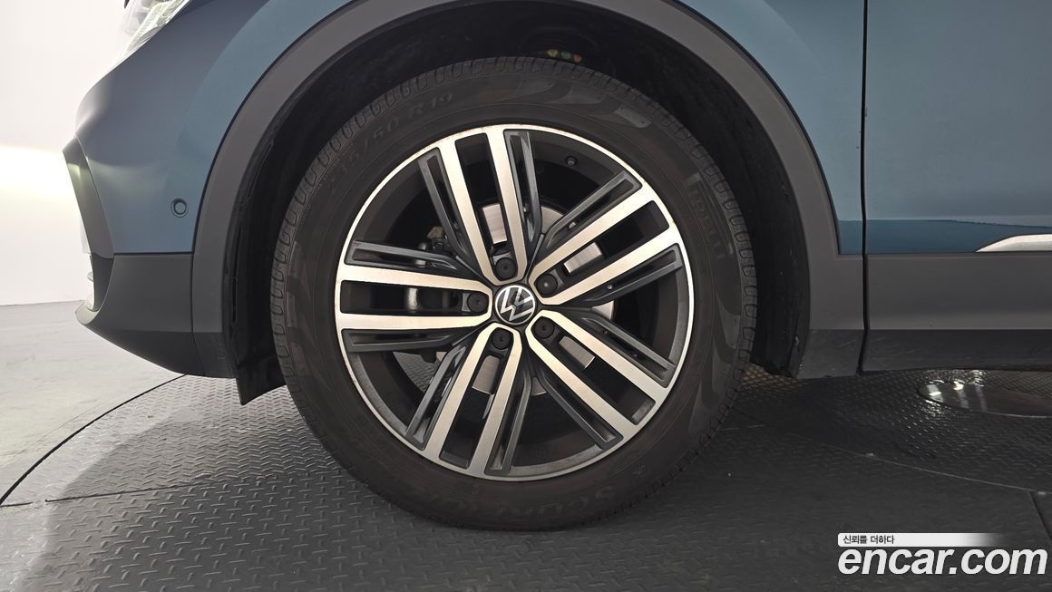 Volkswagen Tiguan 2024