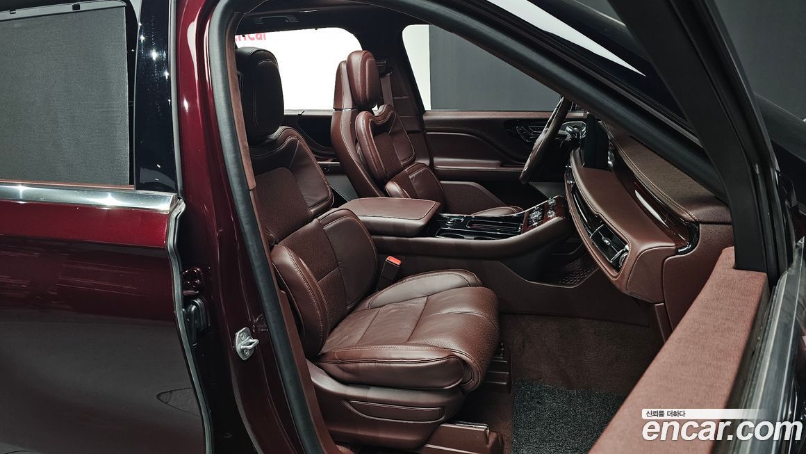 Lincoln Aviator 2021