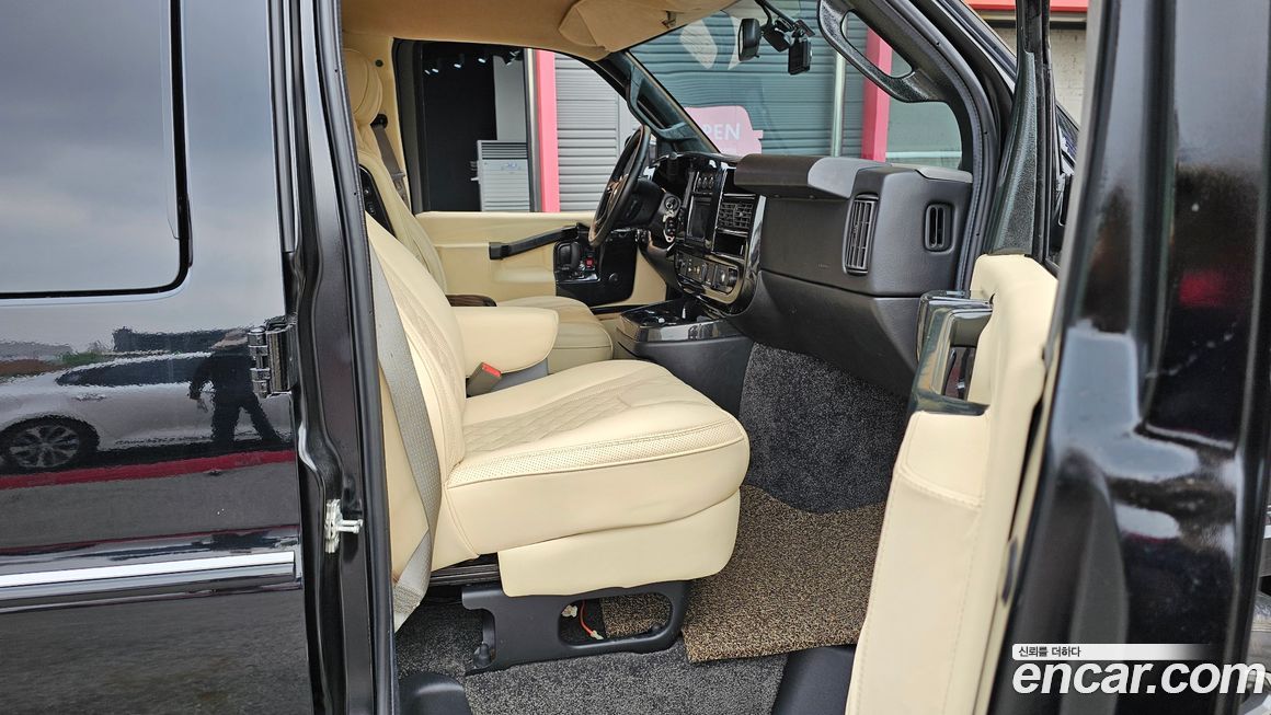 Chevrolet Express Van 2017