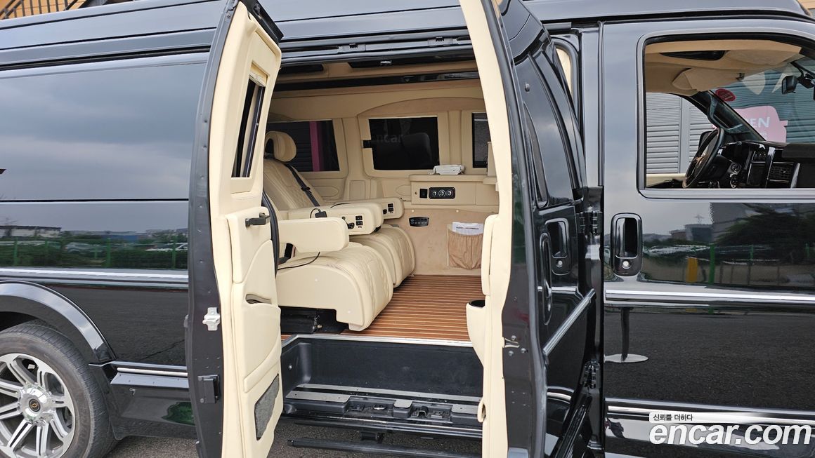 Chevrolet Express Van 2017