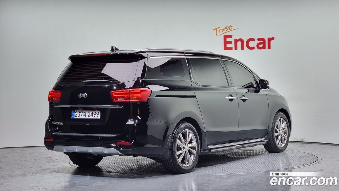 Kia Canival 2019