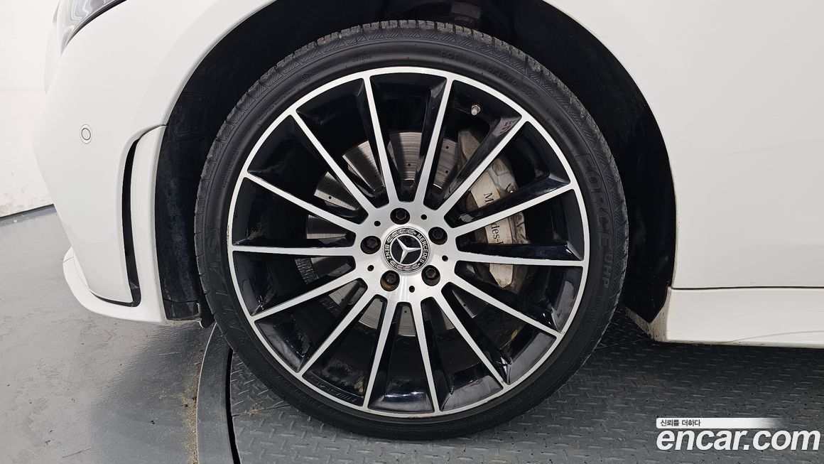 Mercedes-Benz CLS-Class 2021