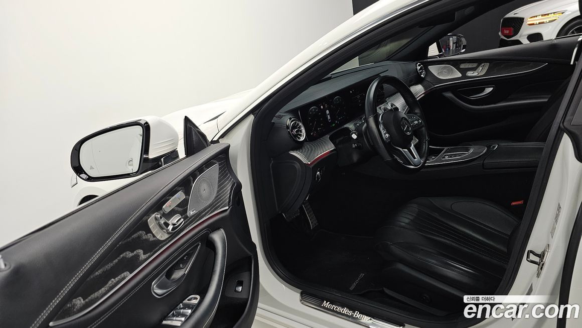 Mercedes-Benz CLS-Class 2021