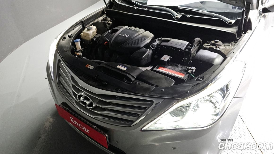 Hyundai Grandeur 2012