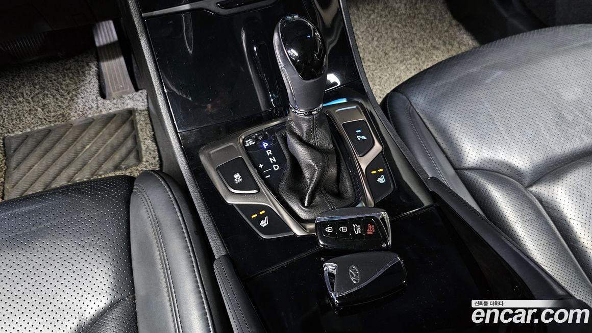 Hyundai Grandeur 2012