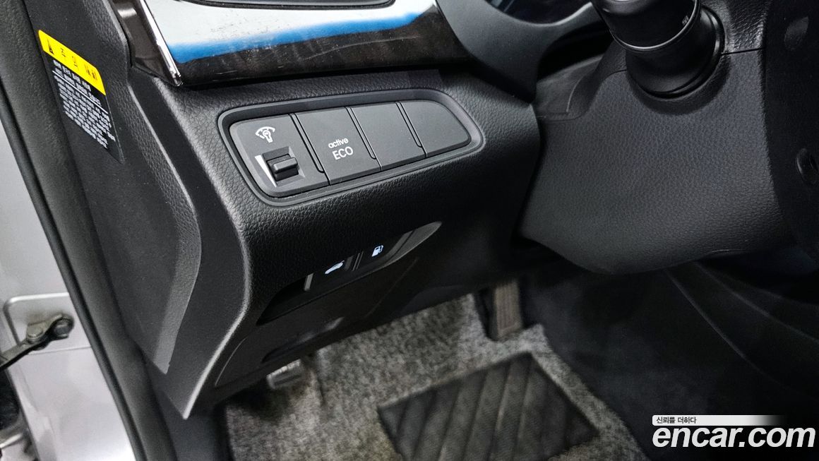 Hyundai Grandeur 2012