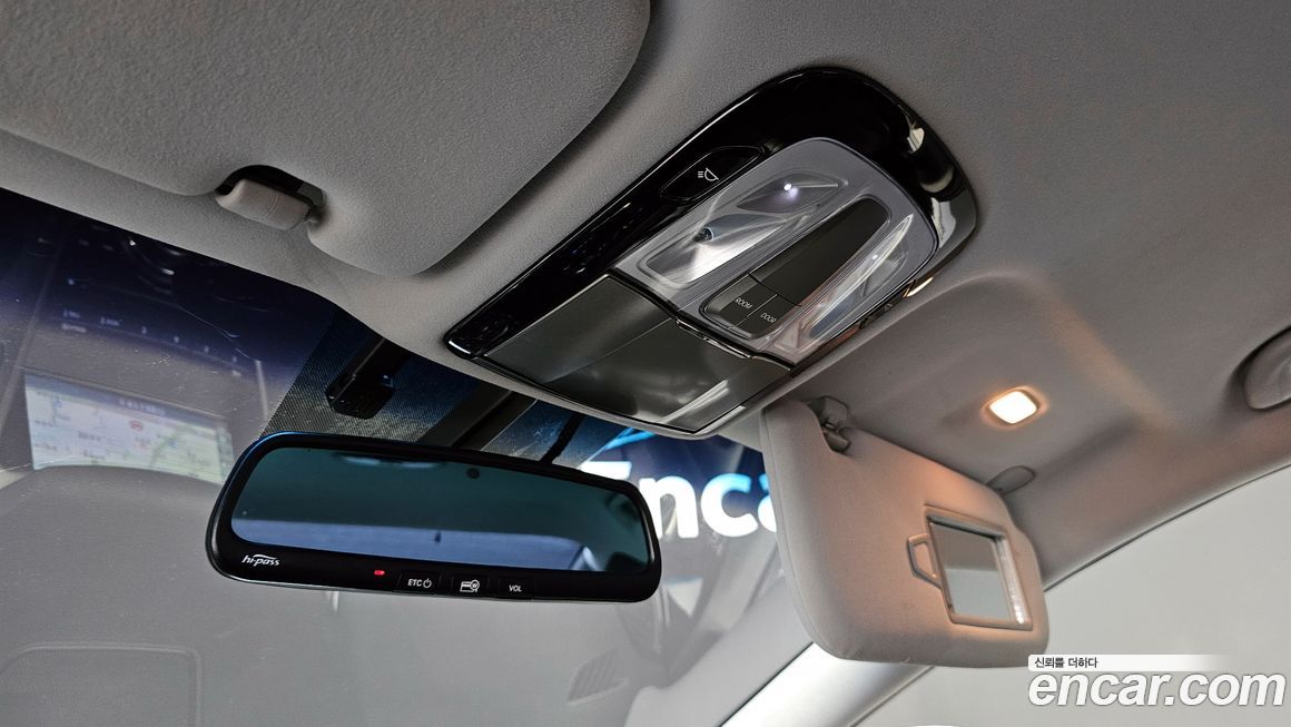 Hyundai Grandeur 2012