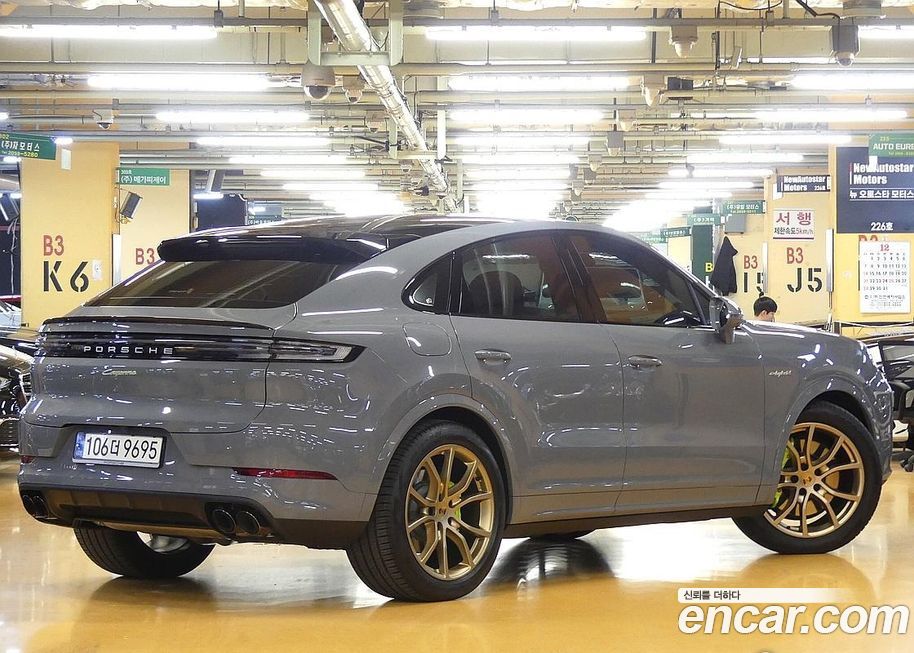 Porsche Cayenne 2024