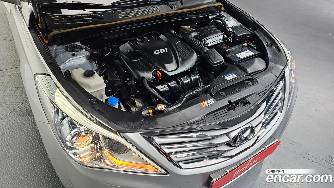 Hyundai Grandeur 2012