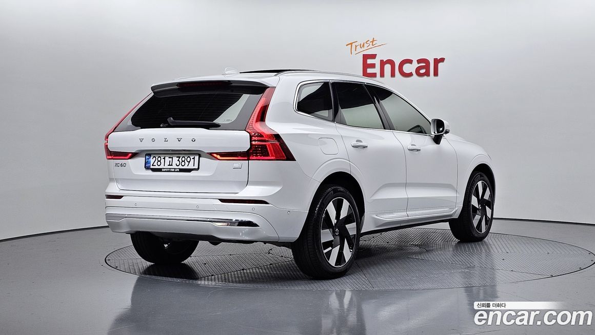 Volvo XC60 2024