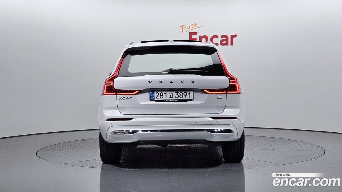 Volvo XC60 2024