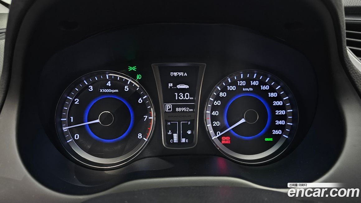 Hyundai Grandeur 2012