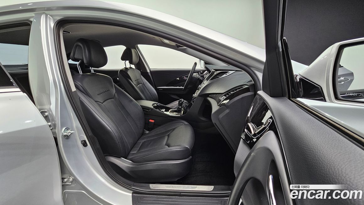 Hyundai Grandeur 2012