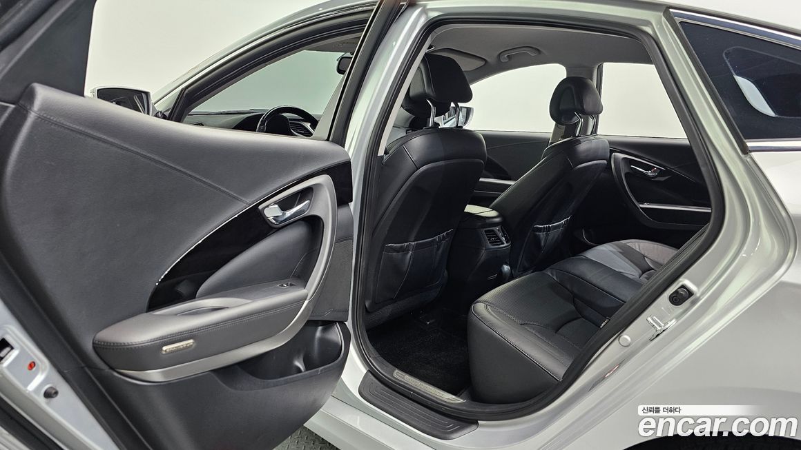 Hyundai Grandeur 2012