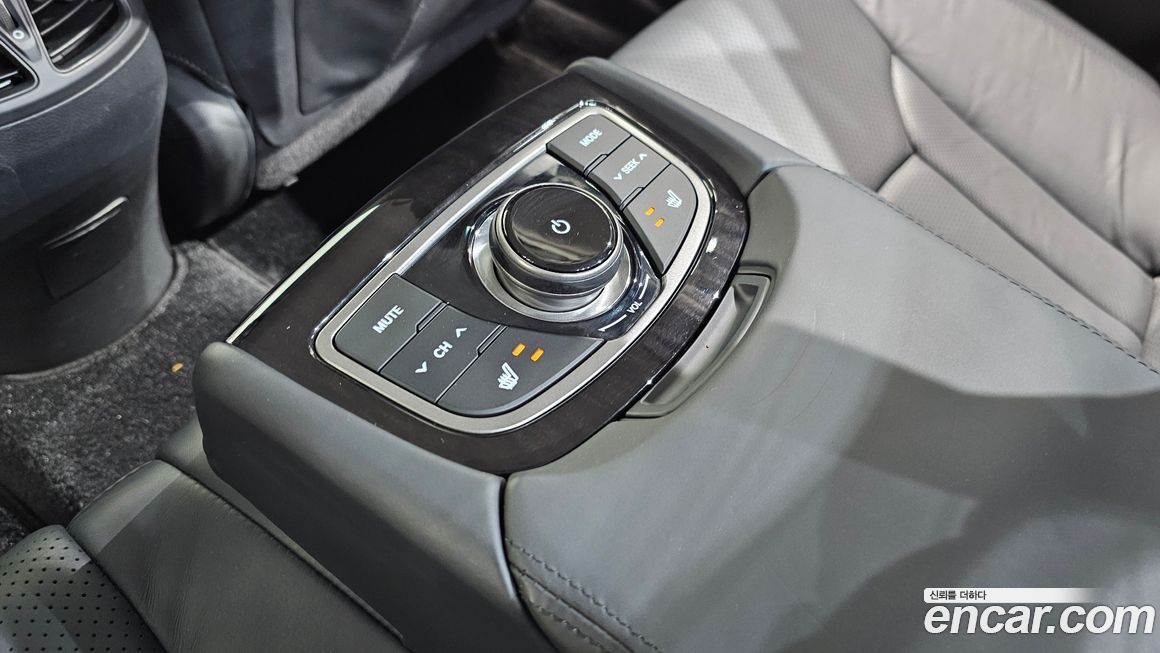 Hyundai Grandeur 2012