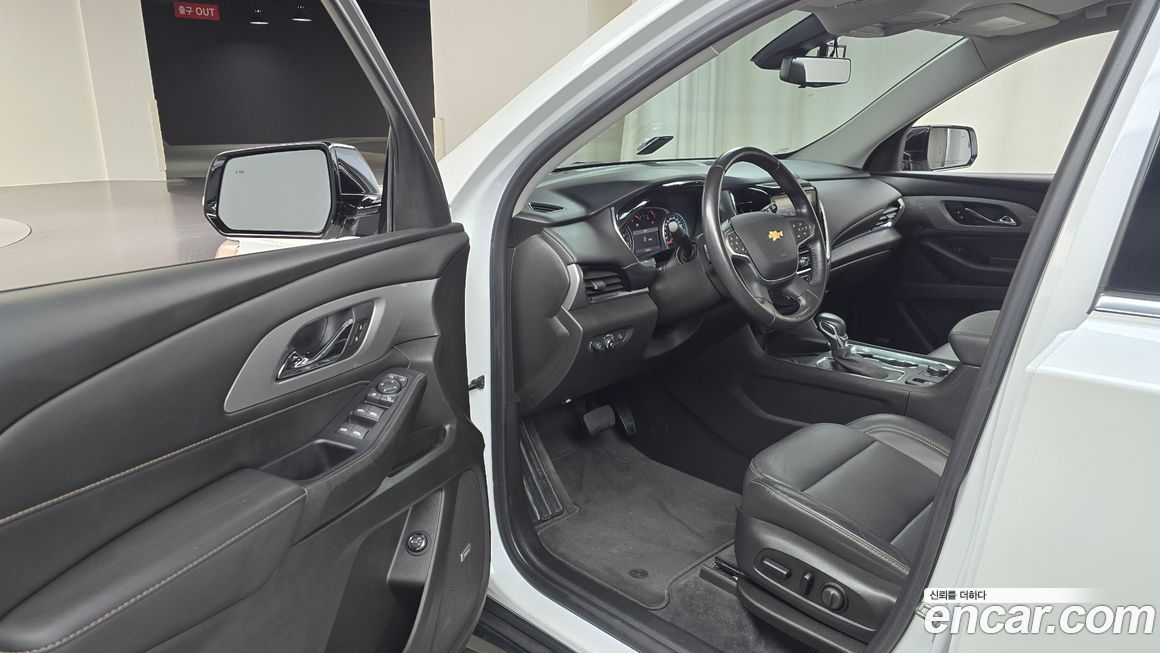 ChevroletGMDaewoo Traverse 2021