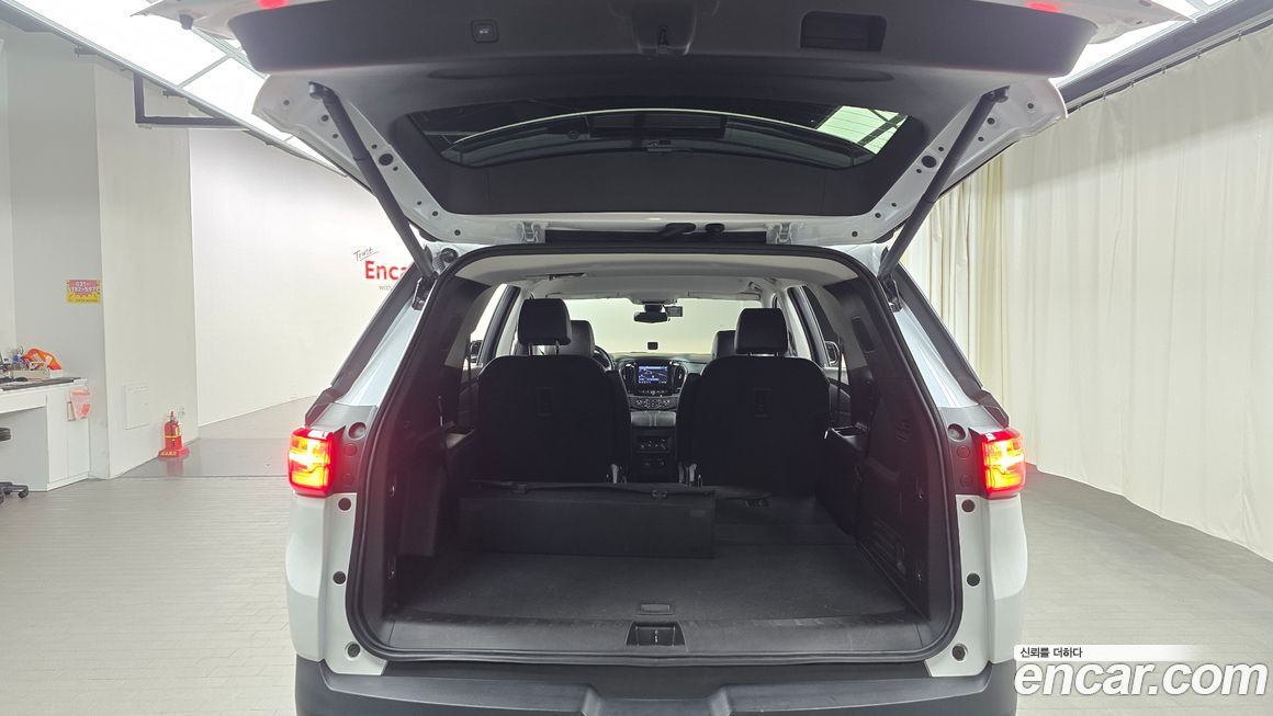 ChevroletGMDaewoo Traverse 2021