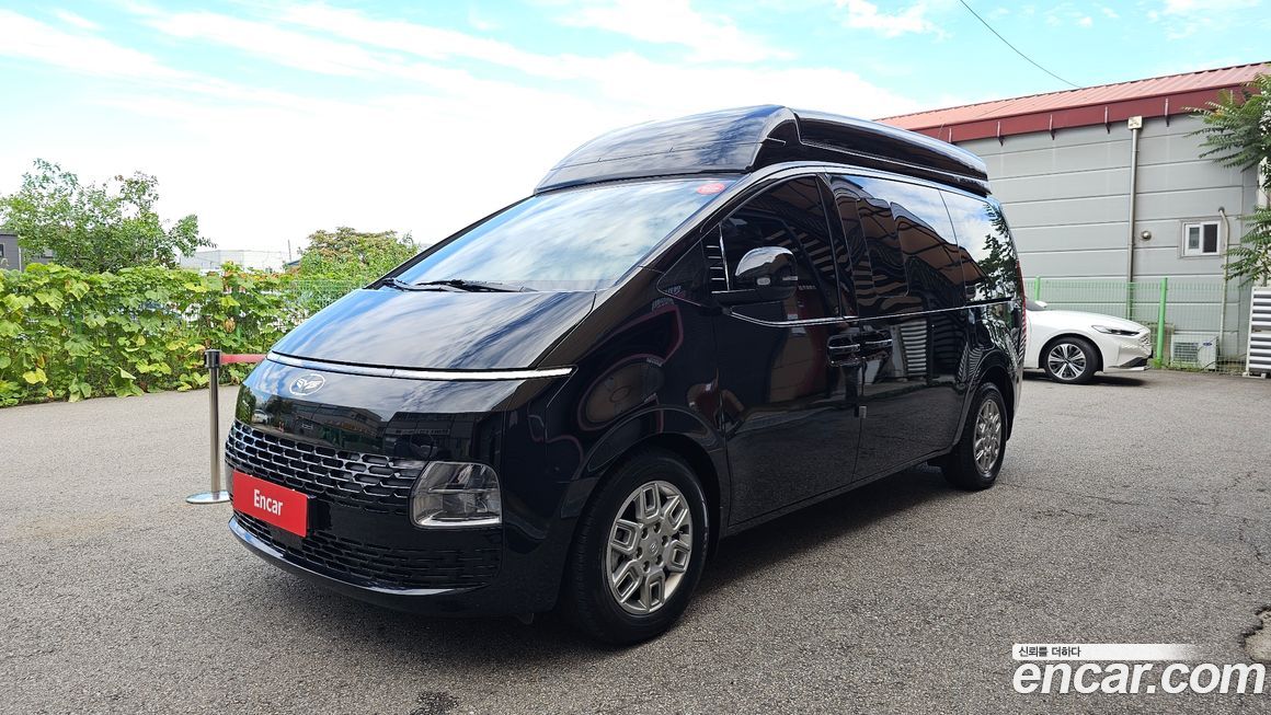 Hyundai Staria 2023