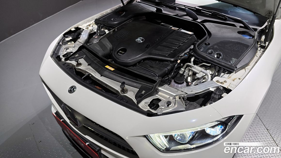 Mercedes-Benz CLS-Class 2021