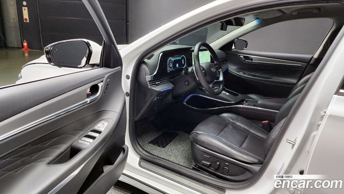 Hyundai Grandeur 2022