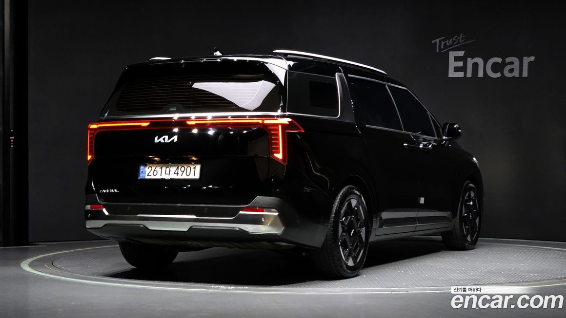 Kia Canival 2024