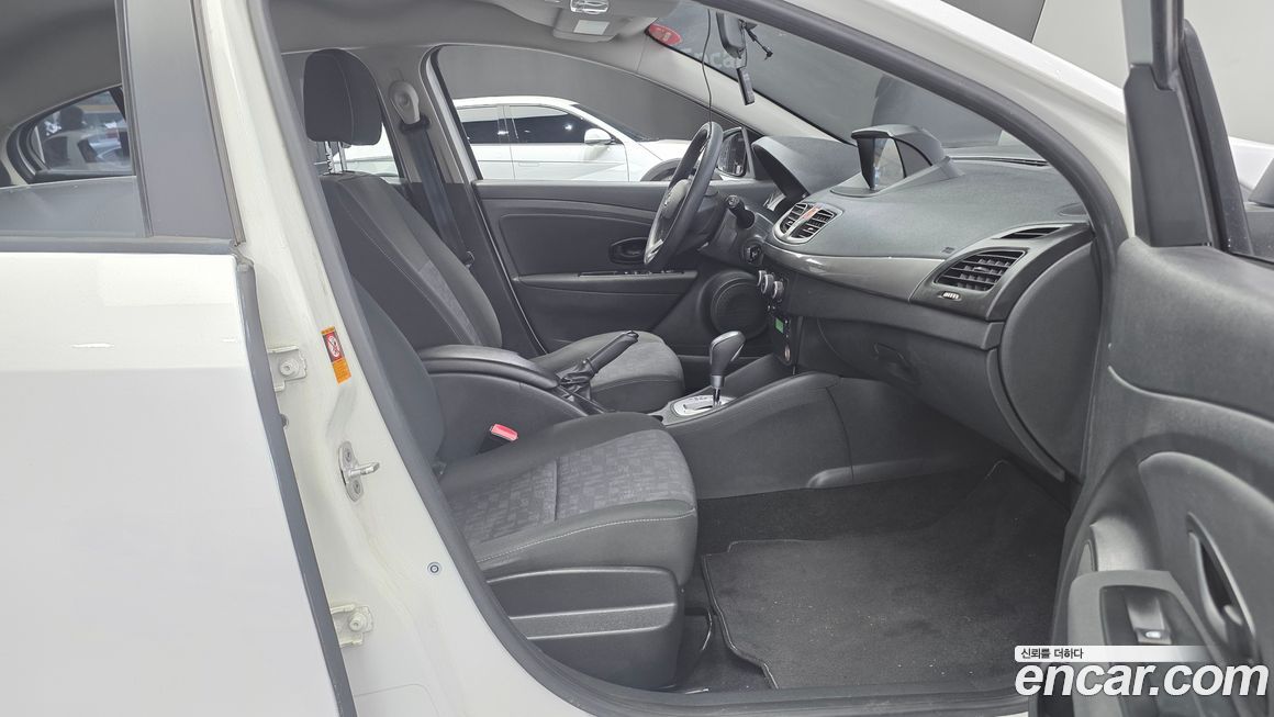 Renault-KoreaSamsung SM3 2014