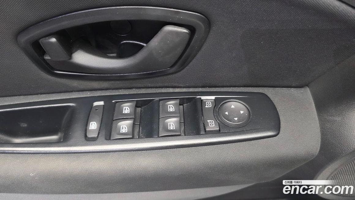 Renault-KoreaSamsung SM3 2014