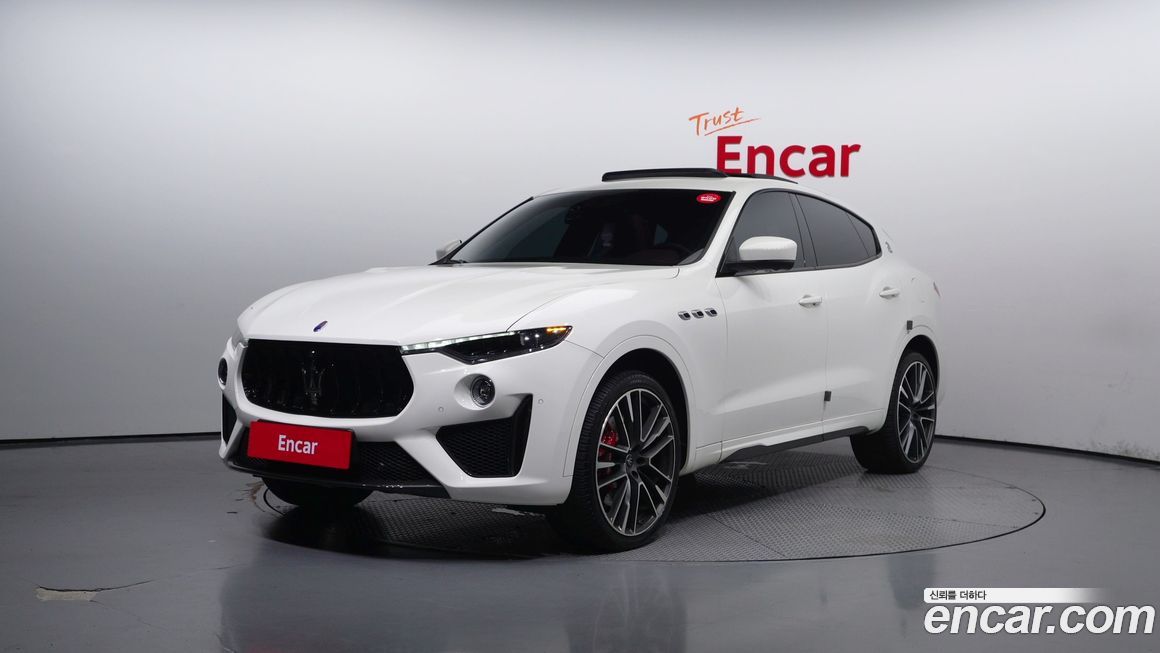 Maserati Levante 2021