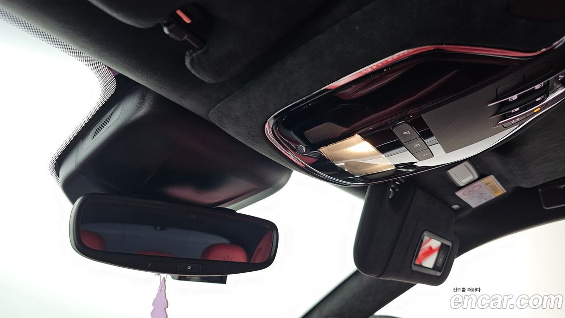 Maserati Levante 2021