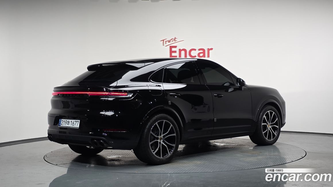 Porsche Cayenne 2024