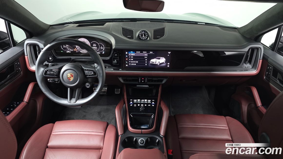 Porsche Cayenne 2024