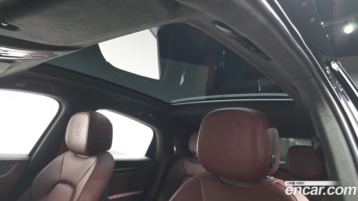 Porsche Cayenne 2024