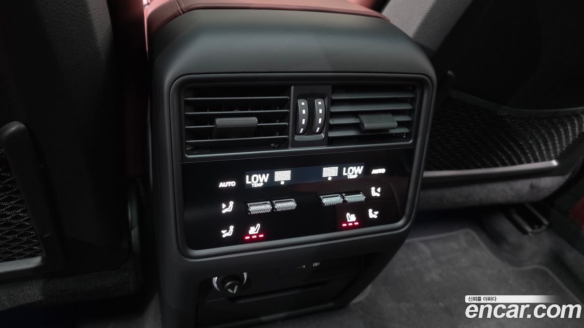 Porsche Cayenne 2024