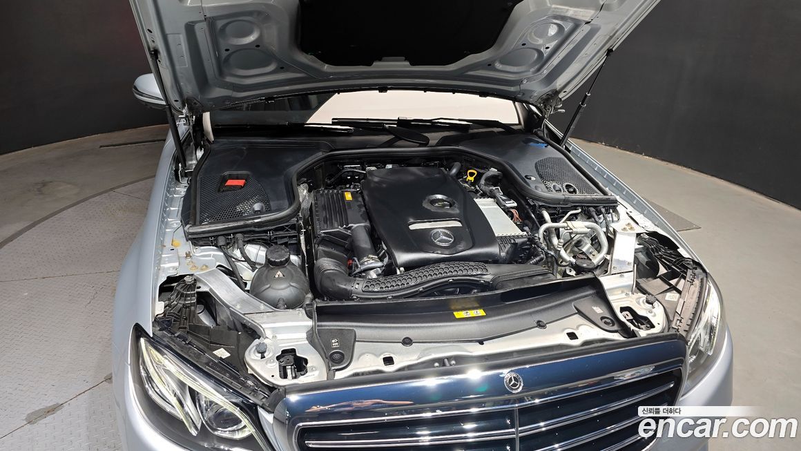 Mercedes-Benz E-Class 2019