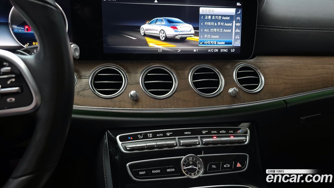 Mercedes-Benz E-Class 2019