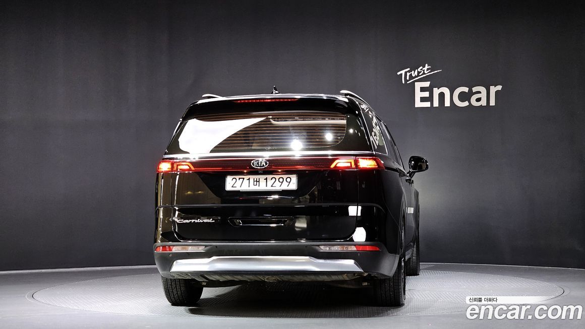 Kia Canival 2021