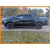 569965