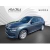 555890