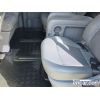 869581