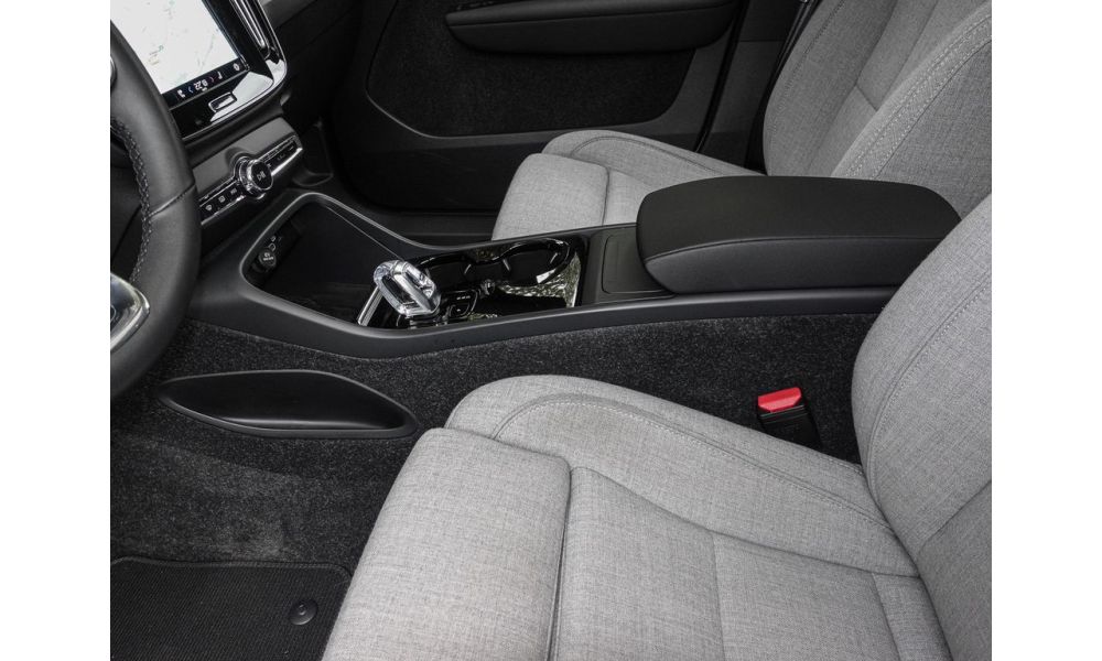268636