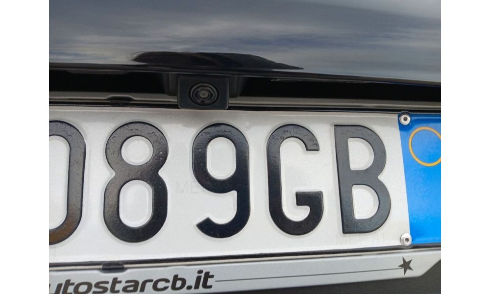 131989