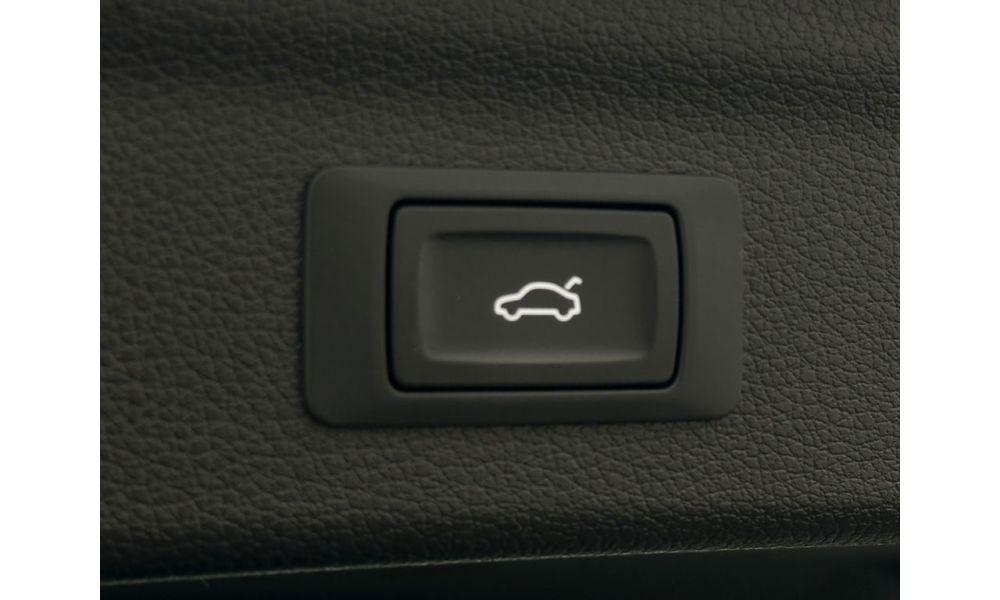 346962