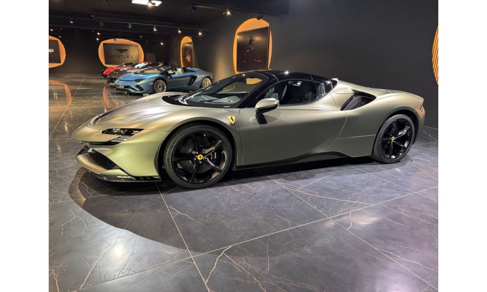 441817