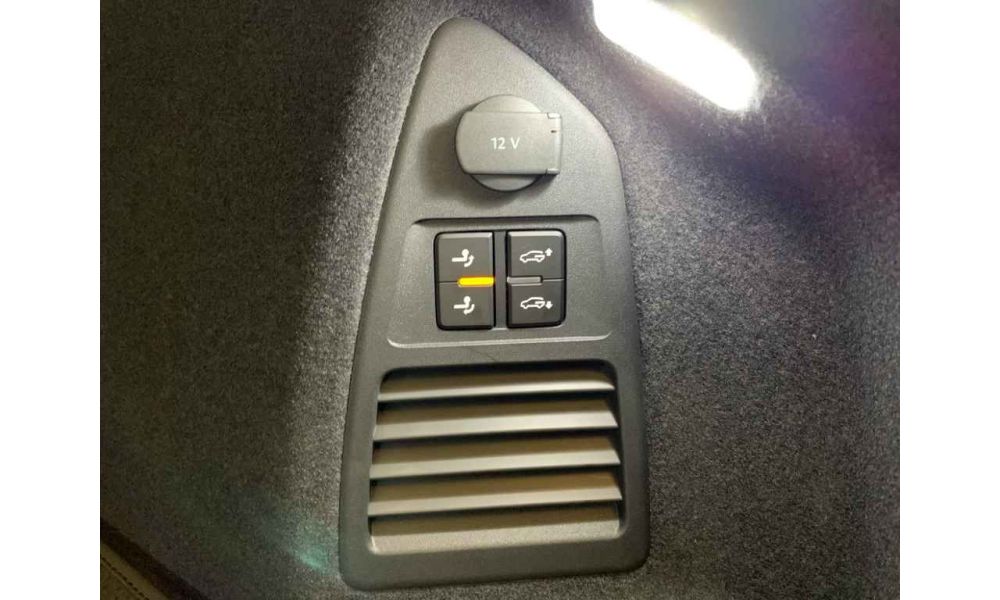 746598