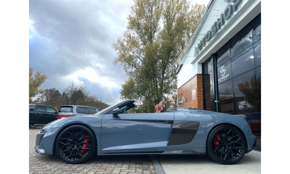 599120