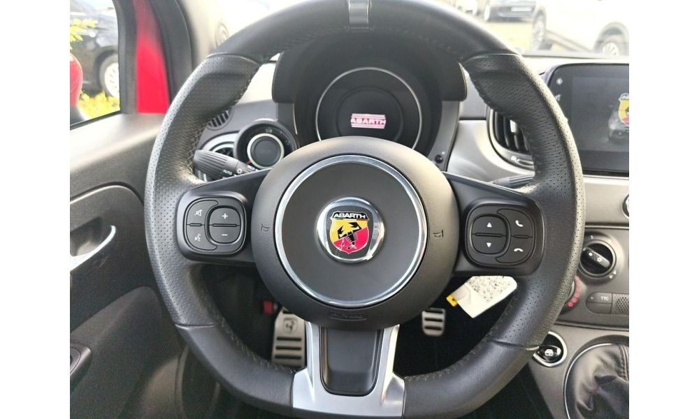 886033