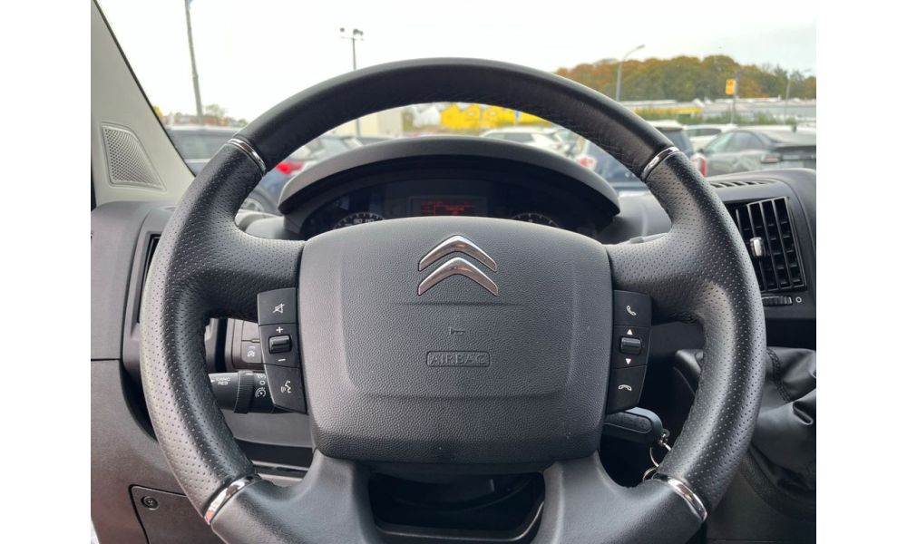 973181