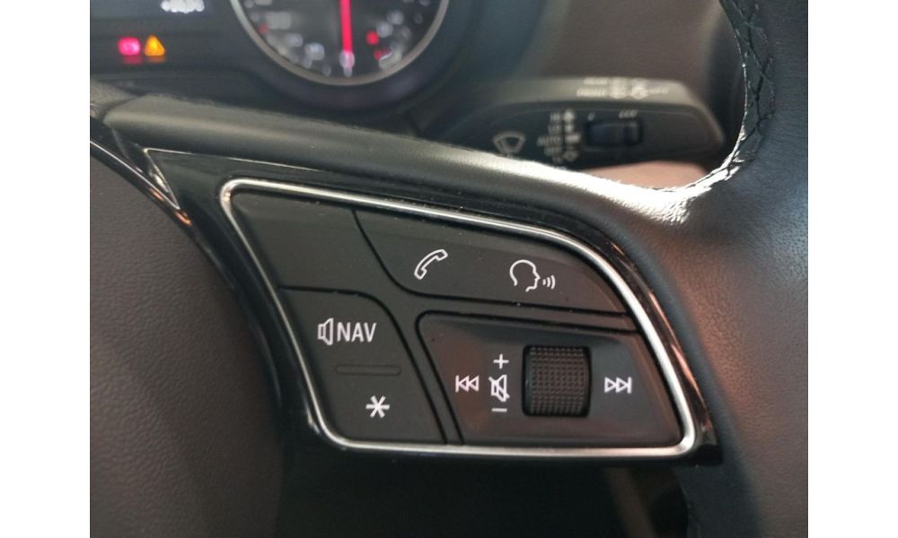 444043